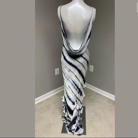 TRE BY NATALIE RATABESI CRYSTAL TIE-DYE MAXI DRESS - Picture 4 of 7